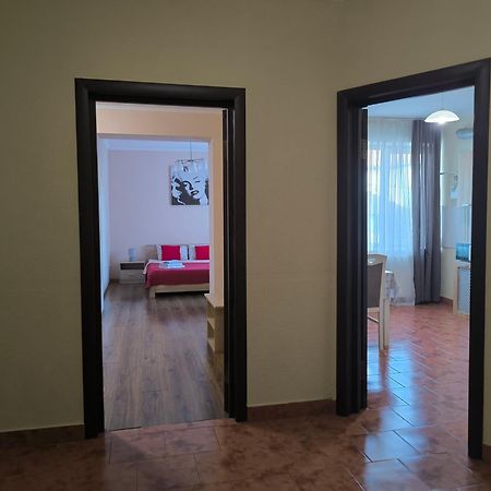 Apartments Domovik Мостова 5 Кв 37 Μουκάτσεβο Εξωτερικό φωτογραφία